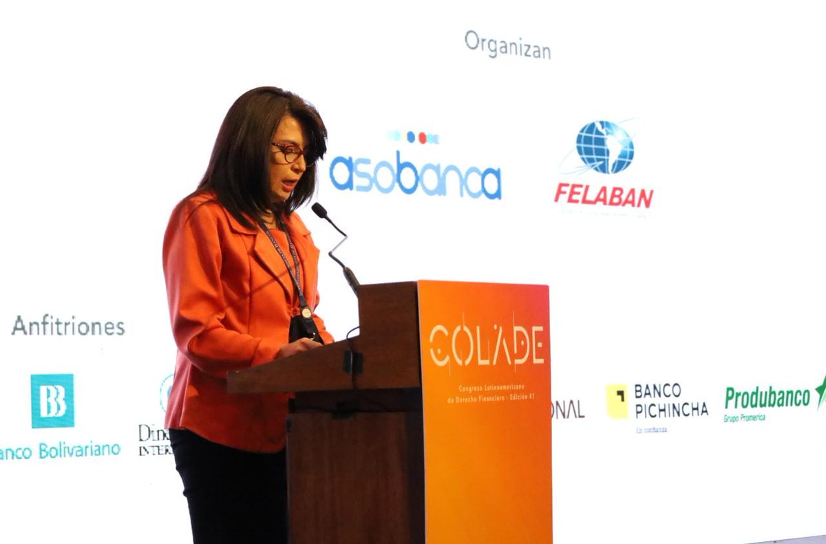 superbancosEC's tweet photo. La Superintendente de Bancos, Subrogante, Mgt. Guadalupe Cabezas, dio la bienvenida en el Congreso Latinoamericano de Derecho Financiero #COLADE, un evento de diálogo sobre los desafíos en el mejoramiento de las normativas financieras en un entorno de transformación digital. https://t.co/WfDHGx20mw