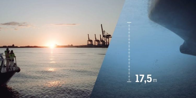 safety4sea's tweet photo. Sweden’s Land and Environmental Court has now granted the #PortOfGothenburg a permit for deepening and widening the fairway, strengthening the quay and the disposal of dredge spoil in a designated location at sea.
#MaritimePorts
Find out more in👉 https://t.co/eUFxfetYr9 https://t.co/os0EeJtSja