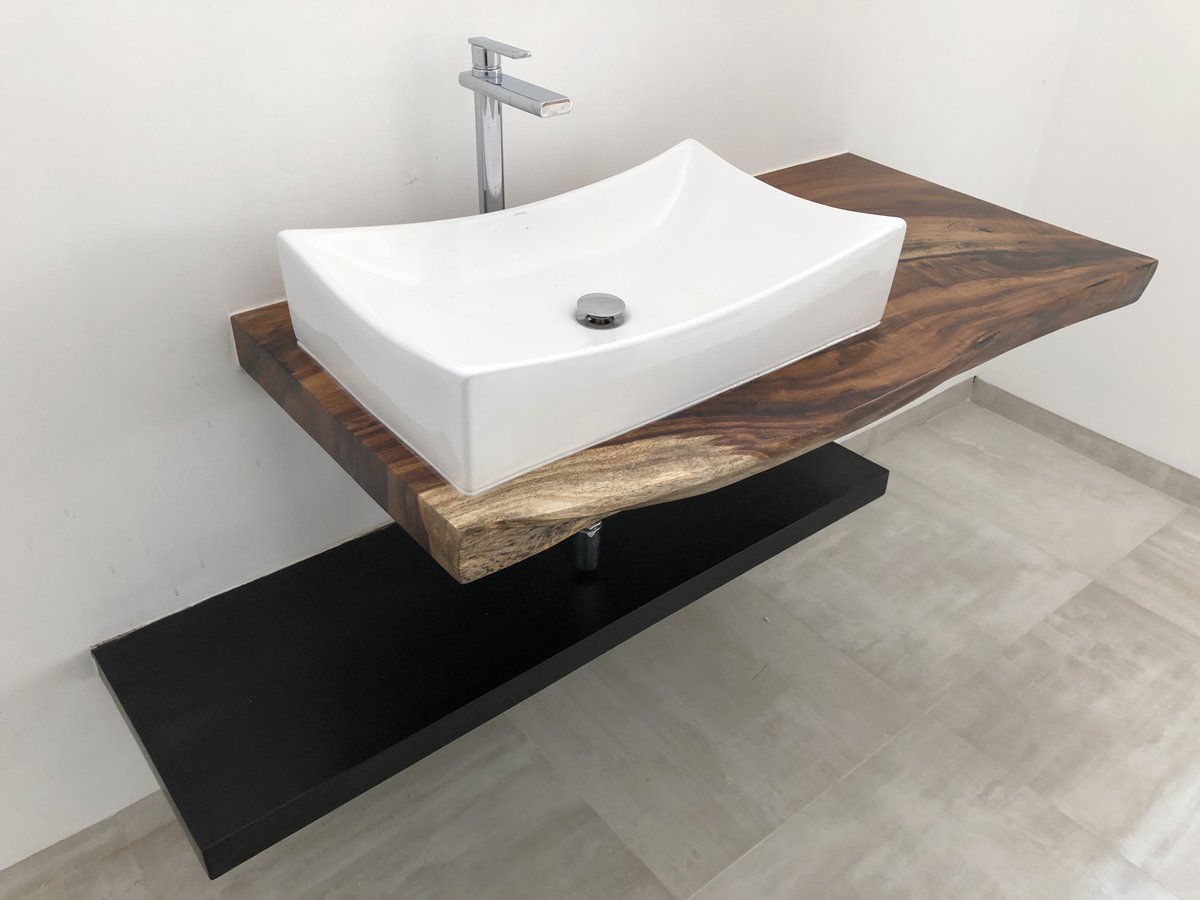 Duramen_Artwood's tweet photo. Les compartimos fotos de unos #muebles de baño que #diseñamos, #fabricamos e #instalamos hace algunos meses. #carpinteríaresidencial #chiapas #tuxtlagutierrez #arquitectura #interiorismo https://t.co/Mb2wgTPliI