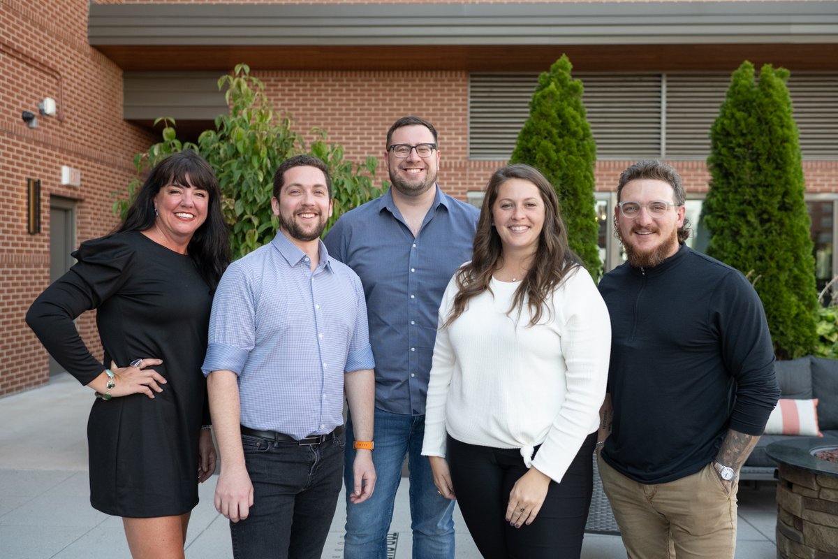 UnicusPar's tweet image. We are more than AI Tech. We are an organization that builds relationships with our customers by getting to know their needs, utilizing our expertise to partner with them, &amp;amp; helping them grow their business. We are a true partnership. 
#recruiting #recruitingtools #recruitertools