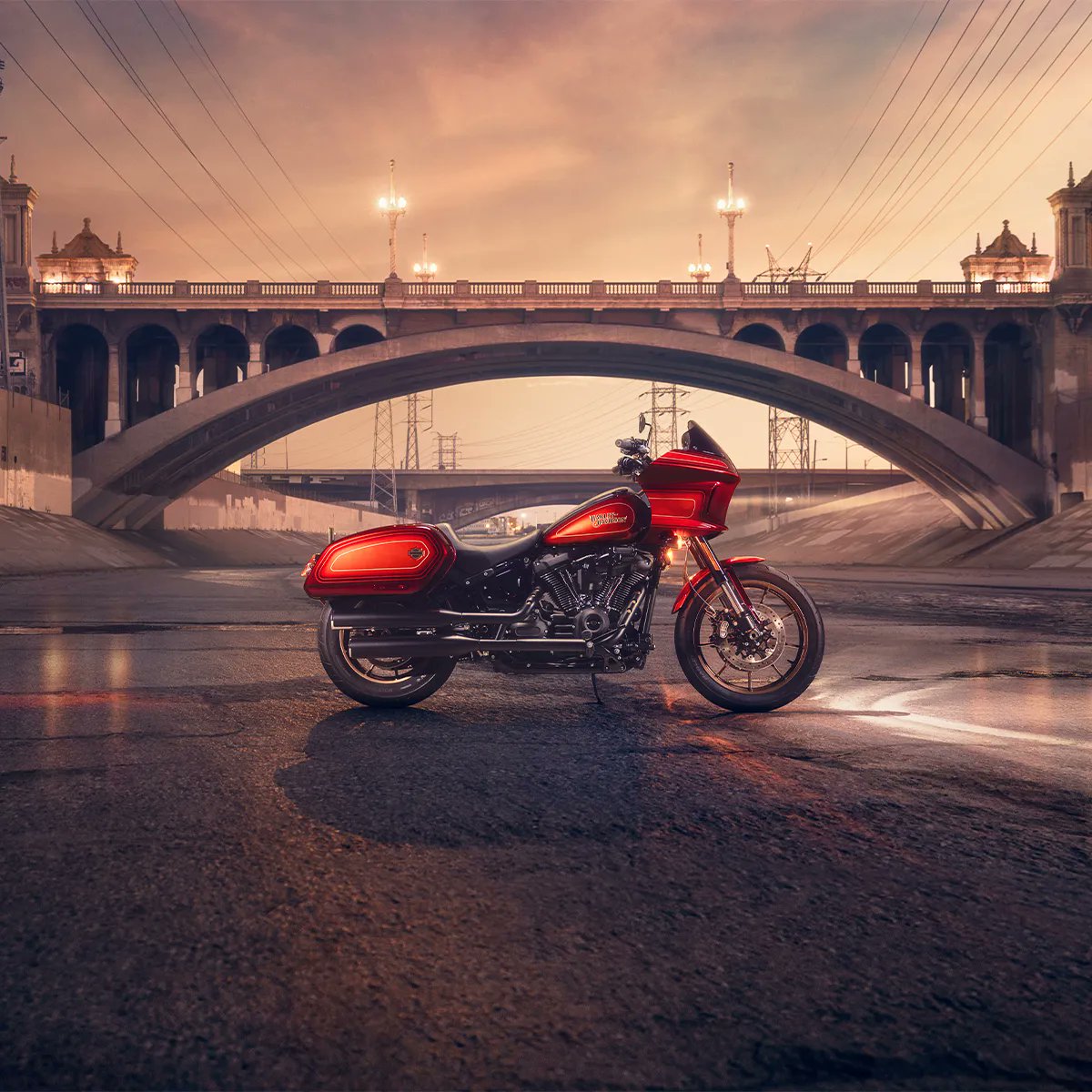 LawlessHD_SC's tweet photo. The 2022 FXRST Low Rider El Diablo is born from the spirit of rebellion, expression, and artistry that defined West Coast style in the ‘80s. 🔥
What do you guys think about the newest addition to the H-D Icons Collection? Comment below! 👇
#IconsCollection #ElDiablo #LowRider https://t.co/mFKzDMJVnQ