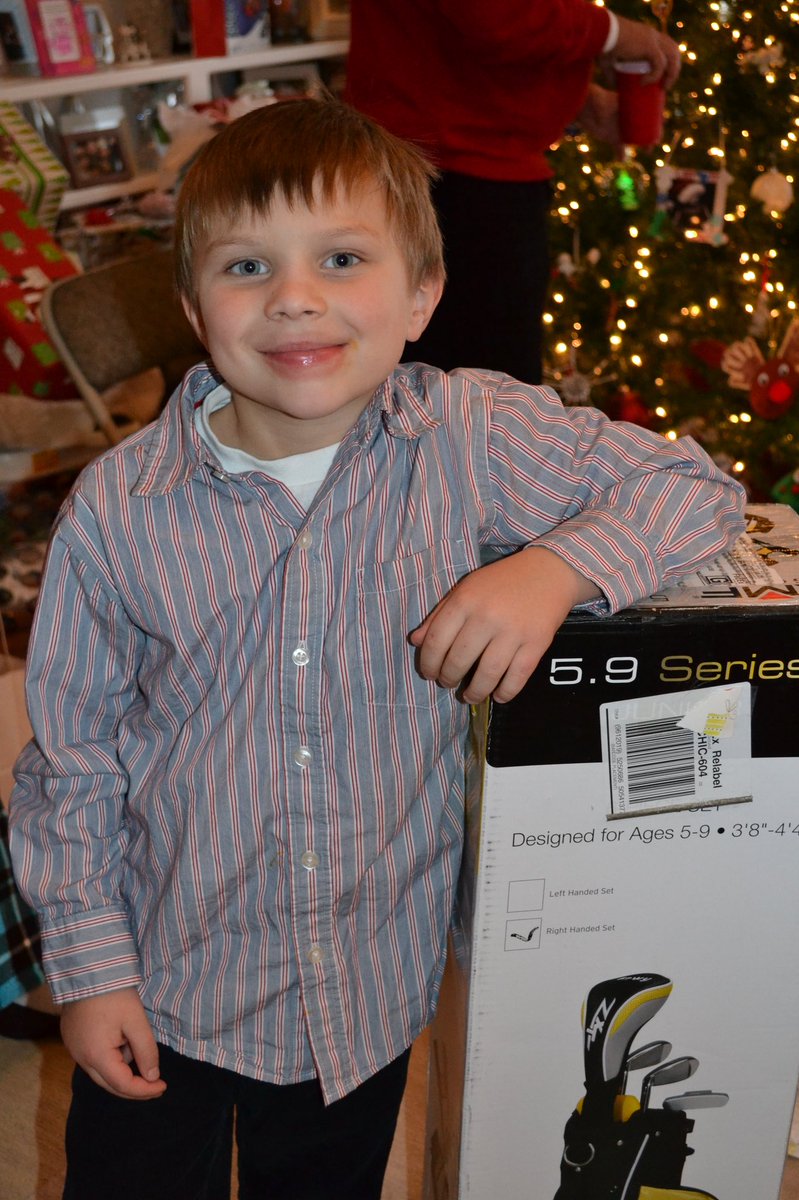 arjcmiller's tweet photo. My favorite @AHSRaptorsGolf will be playing in his final Sectional tourney this week.
Christmas 2010 seems like a lifetime ago and also like it was yesterday. Didn’t think those clubs would find us here 12 years later but so glad they did!
#OhMySenior
#NotDoneYet
#OctoberGolf https://t.co/ZM0CaBW21A