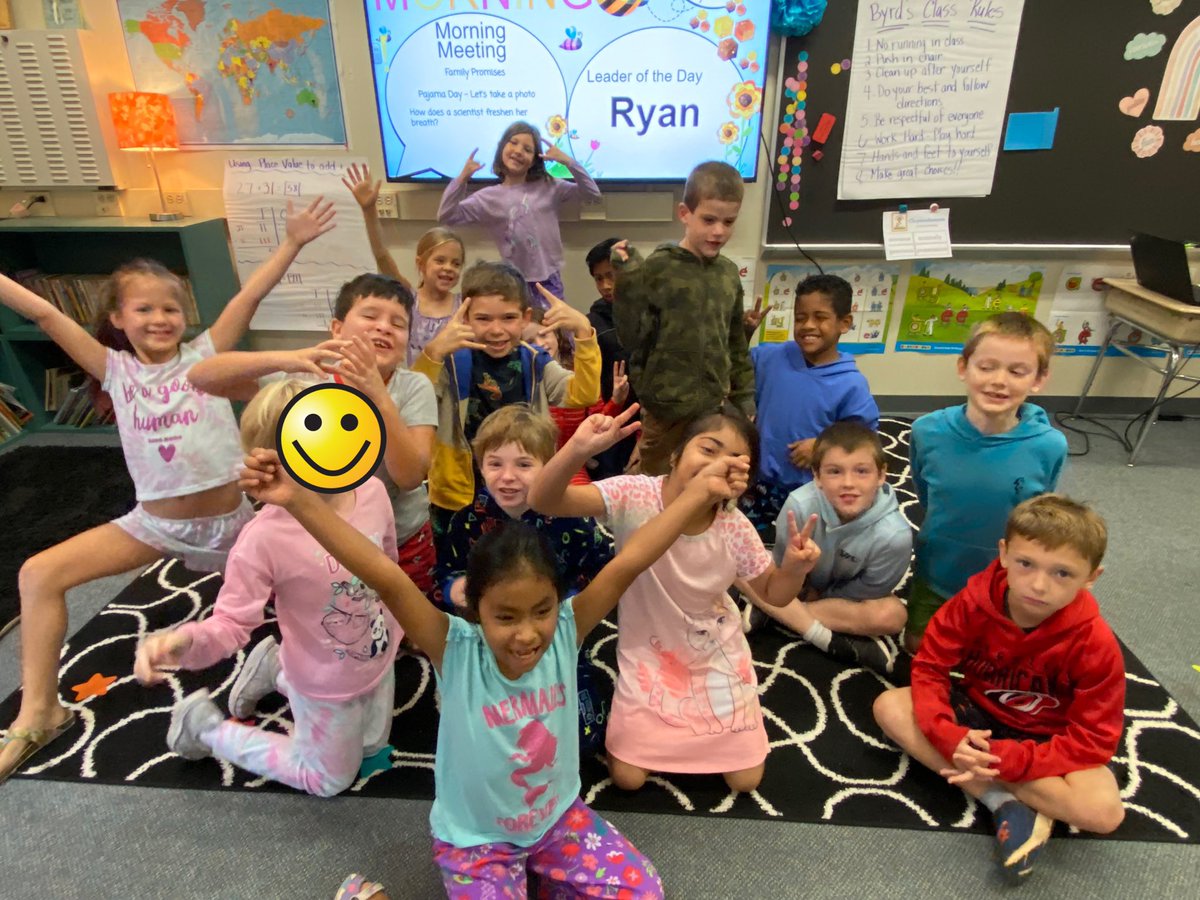 MrsByrd2nd's tweet photo. Unofficial Track Out Day thanks to Hurricane Ian 🌀 #2ndgradeisawesome @WestLakeElem https://t.co/spbfi85aYA