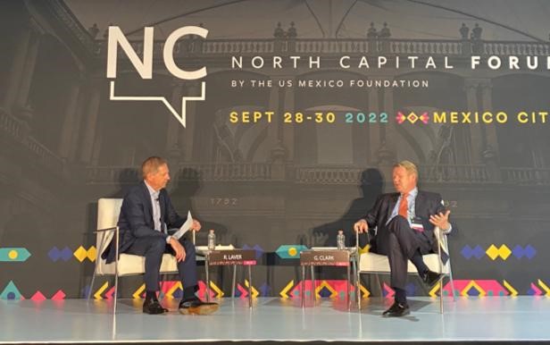 Vendredi dernier, l’Ambassador <a href="/GClark_CA/">Graeme C Clark</a> a participé au #NorthCapitalForum soulignant la complémentarité du🇲🇽, 🇺🇸 et 🇨🇦 qui positionne l'Amérique du Nord comme la région la plus attrayant du monde.