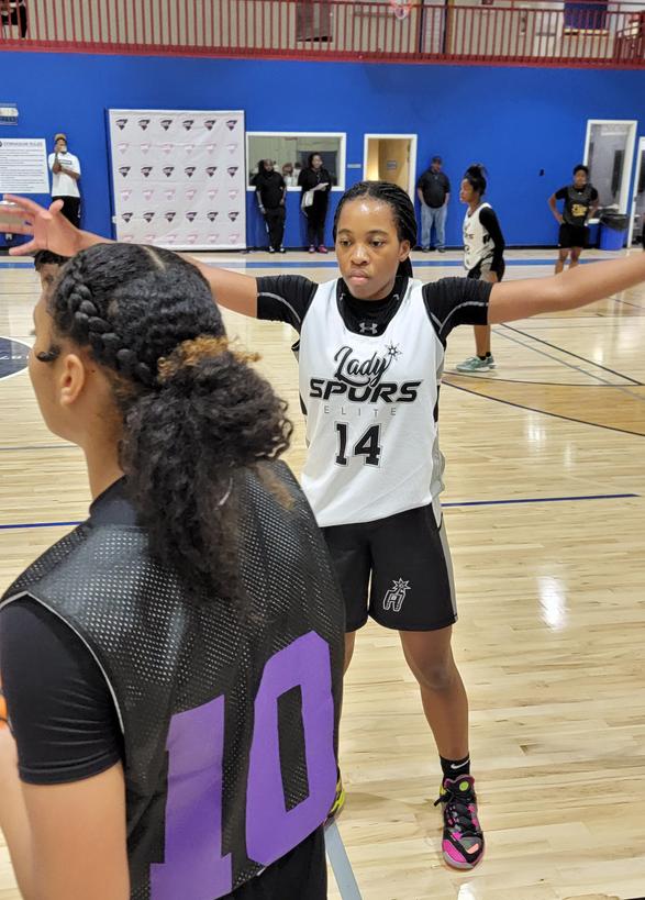 CGHRMedia (@cghrmedia) on Twitter photo 🏀 #CGHRMedia
#CarolinaOktoberfest
#Oktoberfest
🚨 LOCKDOWN DEFENDER 🚨
<a href="/LadySpursElite1/">Lady Spurs Elite</a> - 2025 - 5'10" - Guard - Gabby White - <a href="/SeaforthHawks/">Seaforth Athletics</a> - Is an #Elite Defender #Nationally
✅️ - Physical Presence
✅️ - Great Instincts
✅️ - High IQ
This Wingspan is no Joke.... 🏀 #CGHRMedia
#CarolinaOktoberfest
#Oktoberfest
🚨 LOCKDOWN DEFENDER 🚨
<a href="/LadySpursElite1/">Lady Spurs Elite</a> - 2025 - 5'10" - Guard - Gabby White - <a href="/SeaforthHawks/">Seaforth Athletics</a> - Is an #Elite Defender #Nationally
✅️ - Physical Presence
✅️ - Great Instincts
✅️ - High IQ
This Wingspan is no Joke....