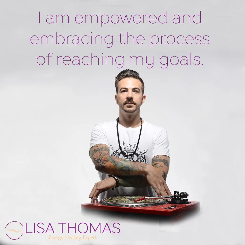 LikeLisaThomas's tweet photo. Repeat today’s affirmation as you take another step towards your goals.

What can you do today to embrace the process?
#DailyAffirmations #affirmations #LTNRG #energyhealing #mindfulness #hope #thesecret #fall #confidence #selflove #manifestlove #happiness #awakening #dailyhope https://t.co/tOWd2c29zg