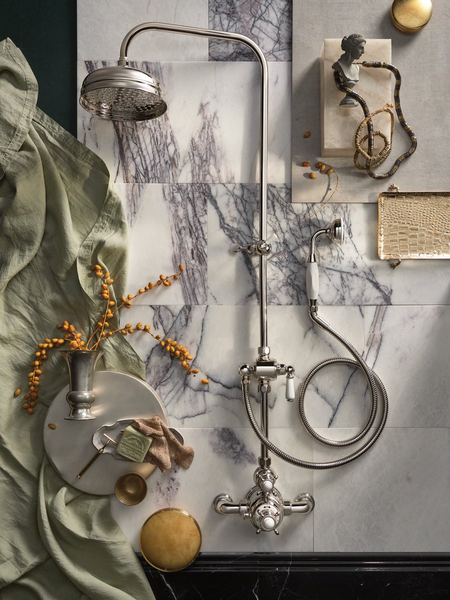 DesignCentreCH's tweet photo. The Edwardians were no minimalists & this Traditional Shower Set from @PerrinandRowe is their best-selling product. With a rose head & exposed valve in a Chrome finish & set against classic marble tiles, it evokes a sense of Edwardian luxury #moodboardmonday #perrinandrowe https://t.co/aFF1xtJNLG