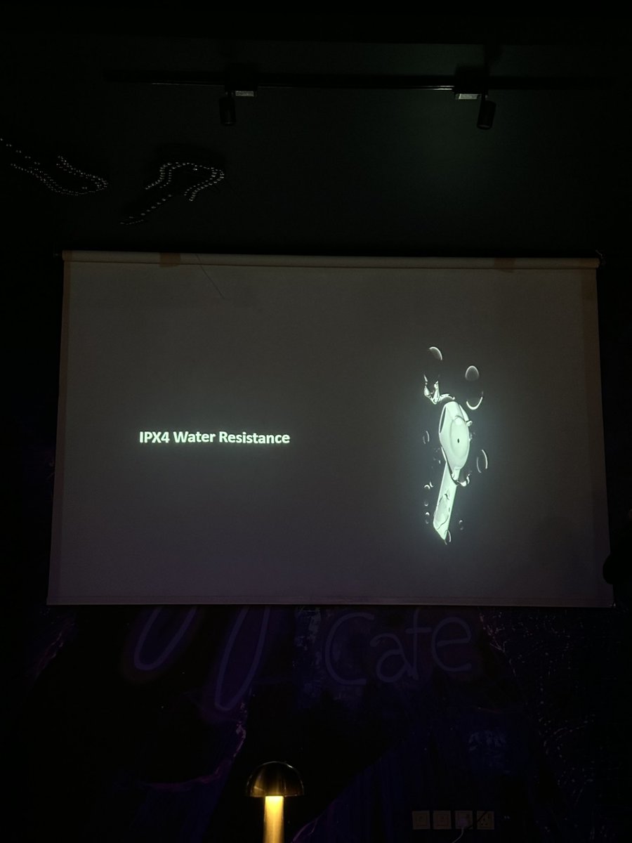 Utechcom's tweet photo. الإعلان عن سماعة Wiko 10  Buds.

#WeCoolwithWIKO
#WIKO10 https://t.co/SpBcLP3ybN