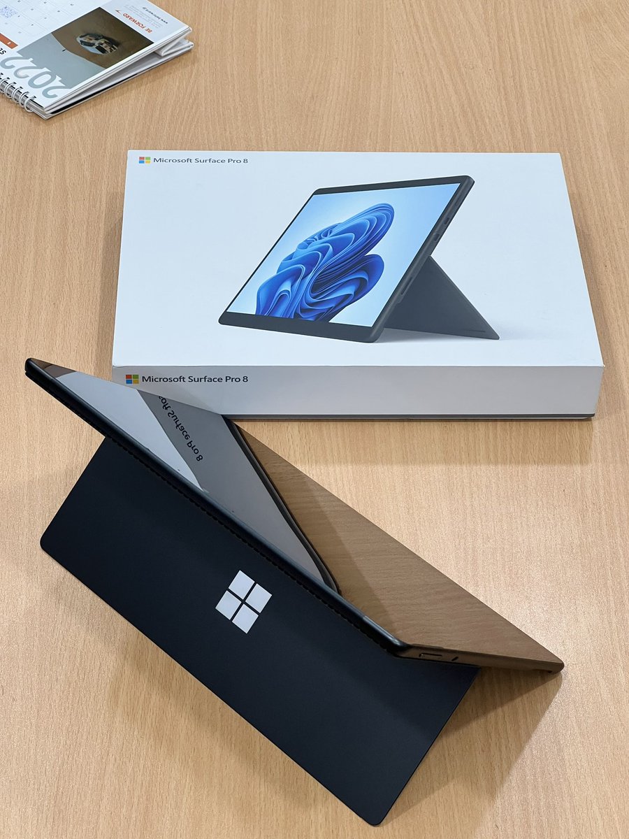 thelaptopguyug's tweet photo. I’m the best high-end laptop plug in Uganda.🫡 https://t.co/5Pey9zhTiP