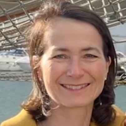 TourismMI's tweet photo. How well do you manage sustainable tourism in your destination? Dr Natalie Semley &amp; TMI head of #sustainability, Alison Burgh share insights into 'Celebrating Good Practice and Successful Partnerships' at this year's TMI convention
@acorntourism @PlymUni https://t.co/z4BPvqWVUJ https://t.co/lULlzOFjpd