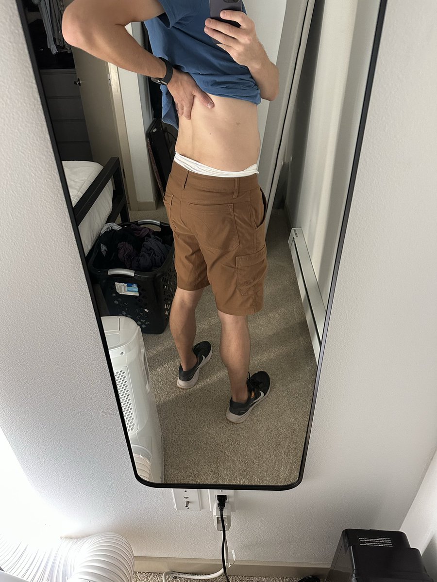 elementdl's tweet photo. Lately I’ve been wearing just diapers with no plastic pants and… well… I forgot how much I like waistband peekage. https://t.co/UECXqMoDR4