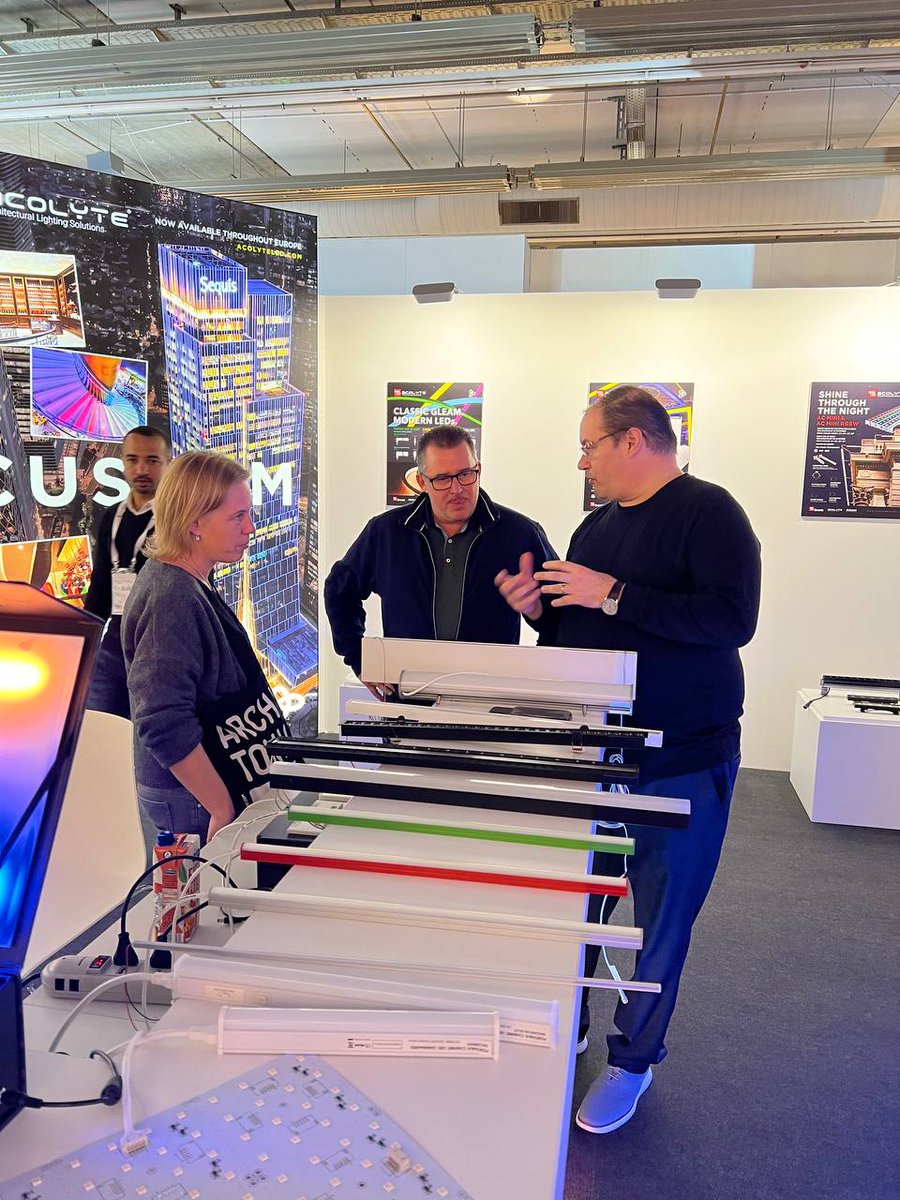 GENLED Acolyte tweet media