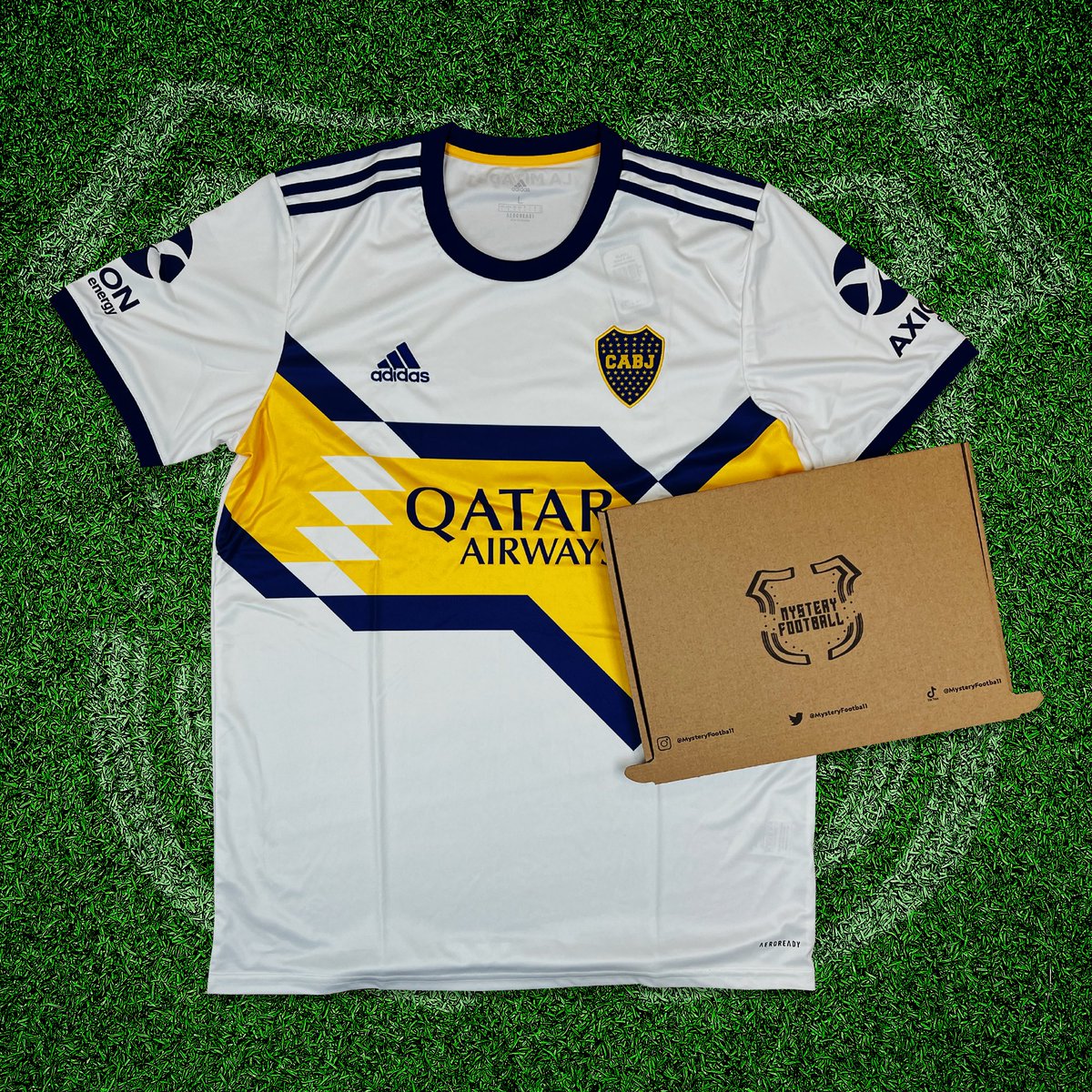 mysteryfootball's tweet image. If there are more than 2 goals scored in the Leicester vs Nottingham Forrest game today, we will give away a Mystery Football shirt to one lucky follower! 🔵🔴

To enter: 
1️⃣ RT this tweet
🤝 Follow us

Good luck! 🤞🏻