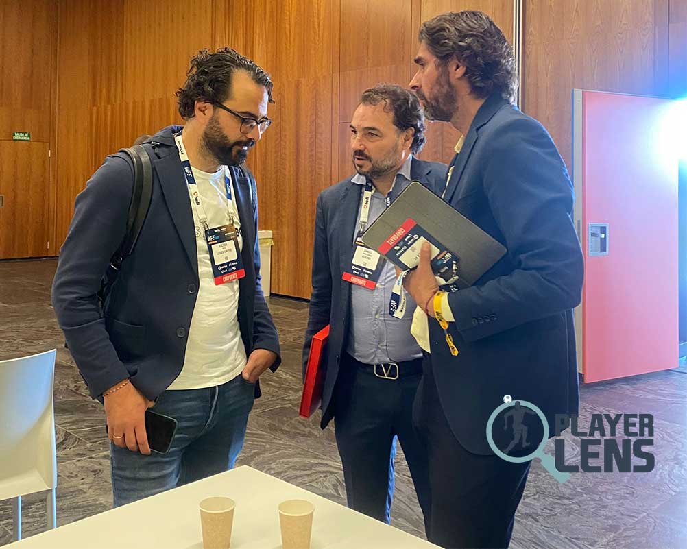 PlayerLENS's tweet photo. Good to see @LUFC 's Victor Orta, former @FrenchTeam International Julien Escude and player agent, Daniel Gomez with us in Seville. https://t.co/sTqC04OJgq