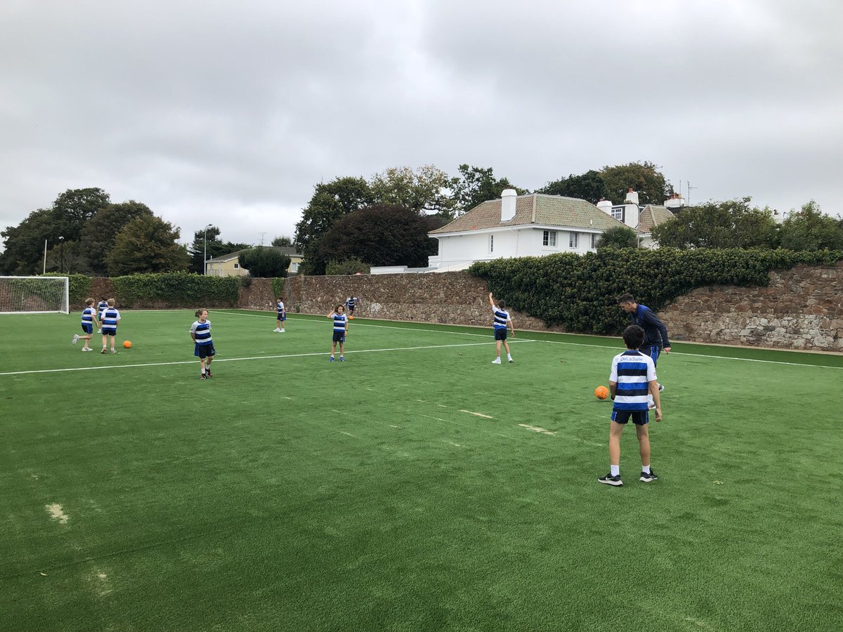 DLSjsyPrimary's tweet photo. The first group of boys using our brand new outdoor Astro surface at the Bagatelle Lane field, with Mr Woodward, College Head of PE. Looking forward to getting all the boys using the new surface over the next few weeks. https://t.co/Tf0caOby7n