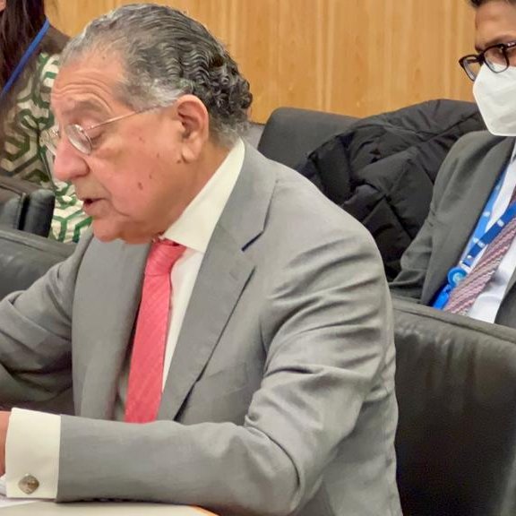 PakistanUN_NY's tweet photo. Developing countries should be given preferential access to modern and digital technologies and participate in all decision making: Ambassador Munir Akram Permanent Representative of Pakistan @G77_2022Chair #2ndCommittee 🇵🇰🇺🇳 https://t.co/sYZCDJ8F6z