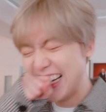 ru_arohamo's tweet photo. Yo, sintiéndome especial por usar el mismo fondo q Sanha sabiendo que otras 10k arohas también lo tienen JAJA
#YOONSANHA #ASTRO https://t.co/qmYM4jHGOc