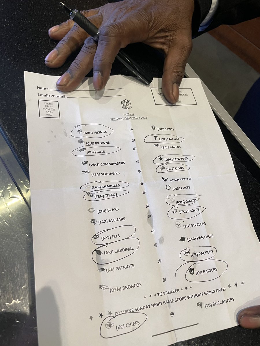 When you parlay all of your doorman’s Week 4 picks and come a Lions loss away from turning $15 into $31,273 

He went 13/14, whose riding the doorman parlay next week? 😂