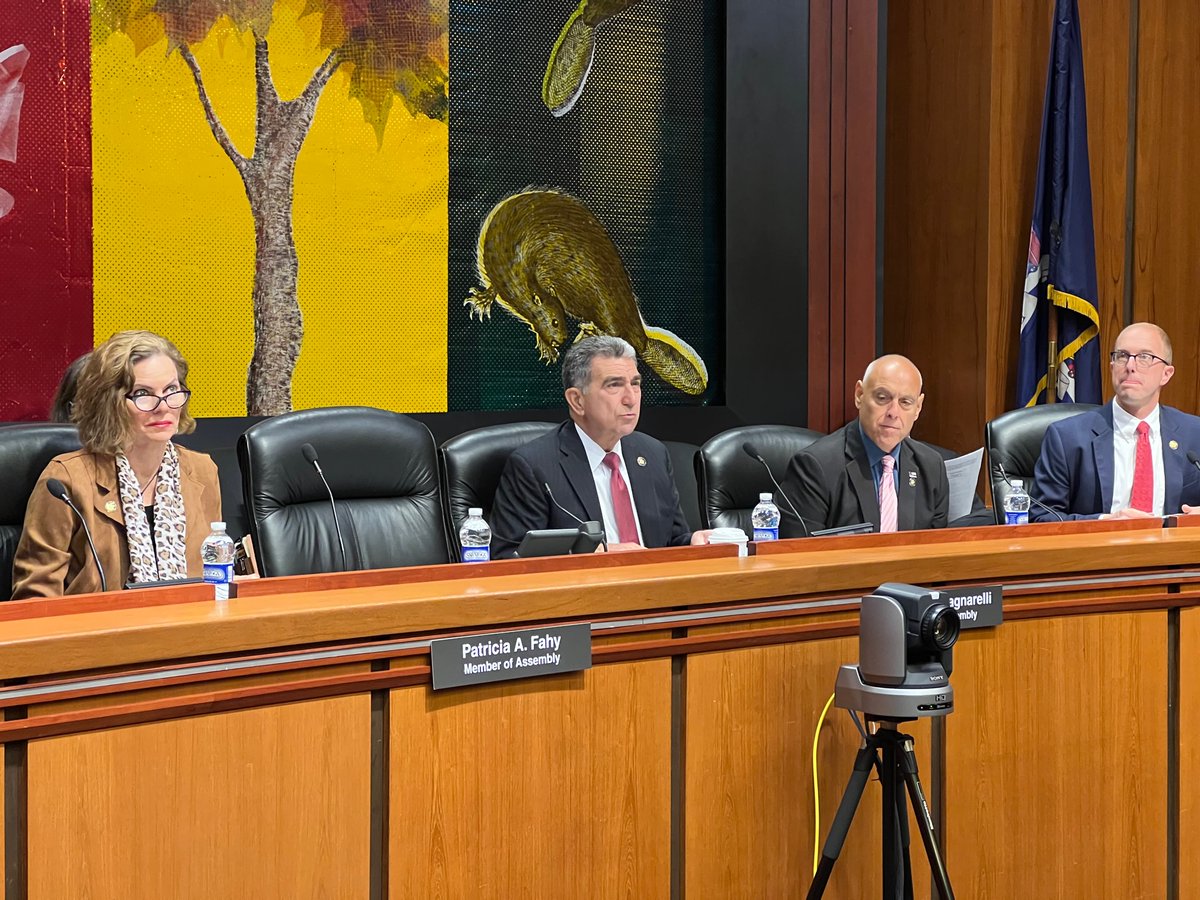 Today I held a hearing by the Transportation Committee on complete streets, an effort to enable safe access to
public roads for all users - pedestrians, bicyclists, and motorists-  when possible, complete street design features in resurfacing and pavement recycling projects.