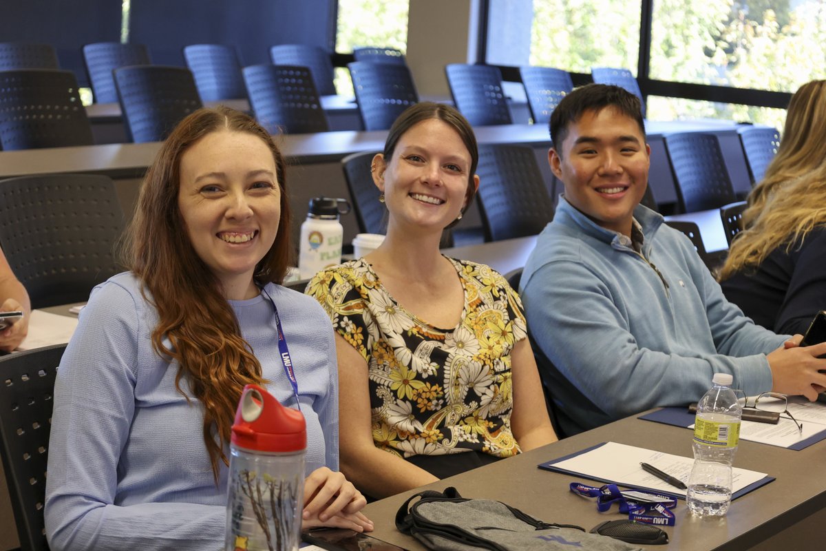 LMUtweets's tweet photo. Last week we welcomed a new cohort of students to our LMU-School of Medical Sciences Physician's Assistants program in Knoxville! Link in bio for the full album ๐ท
#PhysicanAssistant #FirstDayofSchool #Railsplitter https://t.co/ChVljEyj39