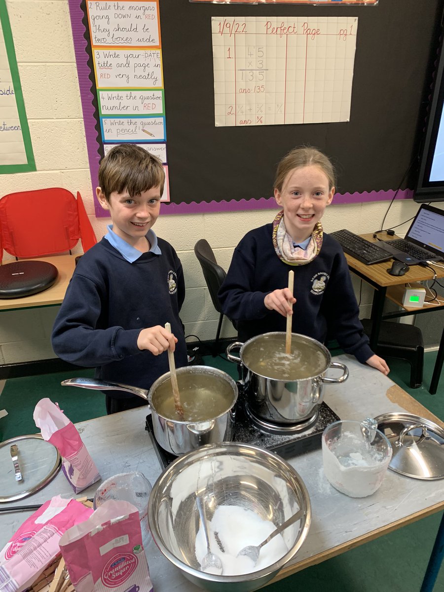 MrRyan1stclass's tweet photo. We are making our own rock candy this week! Today we had to dissolve copious amounts of sugar in water over a hot plate and set up our jars. Hopefully we will see crystals developing over the next few days as the solution cools 👀🤞 **watch this space** @followstannes https://t.co/jVwKedCJxL