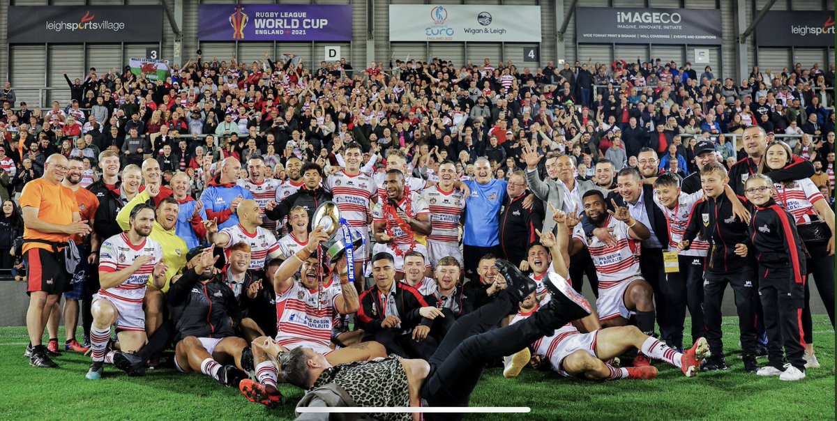 What a fantastic group this year @LeighCenturions fans you have been incredible all year.