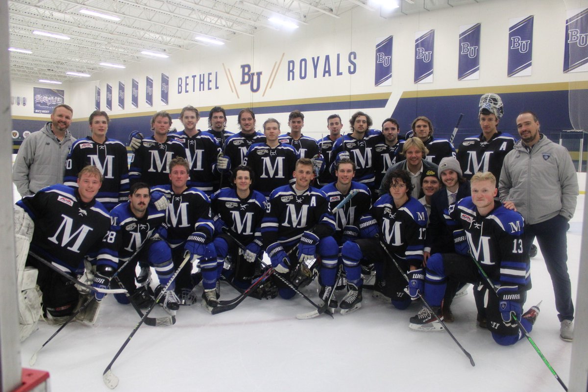 marianachad2's tweet photo. Great Weekend to learn what type of team we are! Hard fought battles with @UMaryMHockey @LibertyD2Hockey @UMNClubHockey . Thank you @UMNClubHockey for having us.  Look forward to next year! https://t.co/8nhj9m02IG
