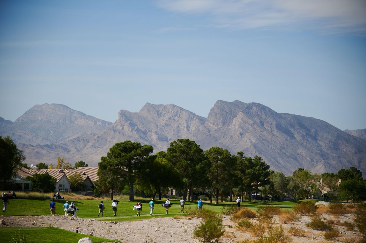 ⛳️ SHRINERS CHILDRENS OPEN 🏌️‍♂️ 🇰🇷 Sungjae Im @ 16/1! ✍️ The defending champion comes into this on the back of a solid performance at the Presidents Cup and three T2 finishes at the 3M Open, Wyndham Championship & TOUR Championship. 18+ | Begambleaware.org