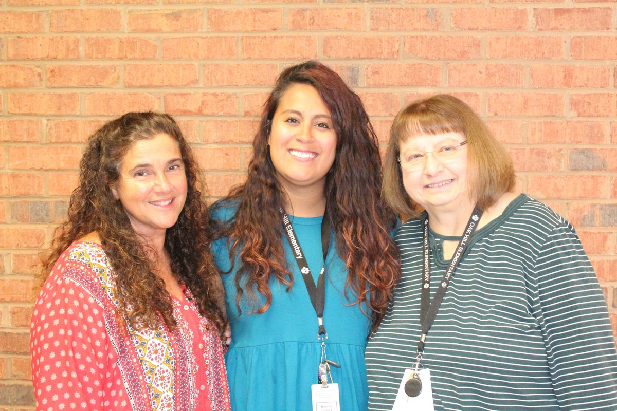 Congratulations Ms. Escorza! 2022-2023 Teacher of the Year at Oak Hill Elementary! #ncssbethebest