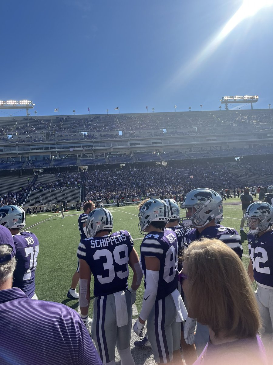 calebmoore26's tweet photo. Had a great time this weekend! @KStateFB https://t.co/PjkRWbYy3M
