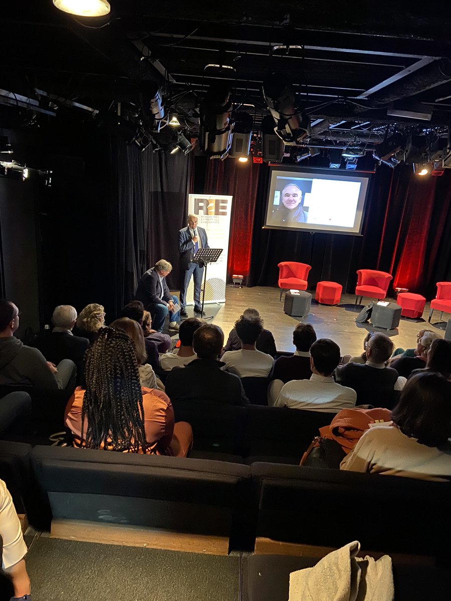Rencontres Entreprises Enseignants tweet media