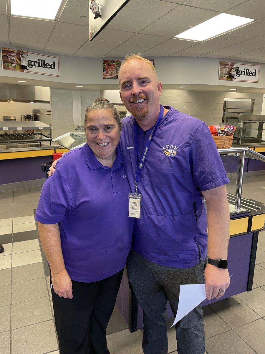 AMSEagle's tweet photo. Michelle Davis is September staff member of the month!! Thanks for all you do for students!!💜💛 https://t.co/1KSTgzu4Fw