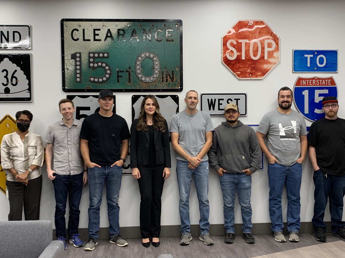 CarlosUDOT's tweet photo. I always enjoy meeting with the newest members of Team UDOT. They come to us ready to work hard and do their part in helping us improve the quality of life for all Utahns through transportation. I felt that today with this group -- they will help us Keep Utah Moving! #OneUDOT https://t.co/QeE6hq82rW