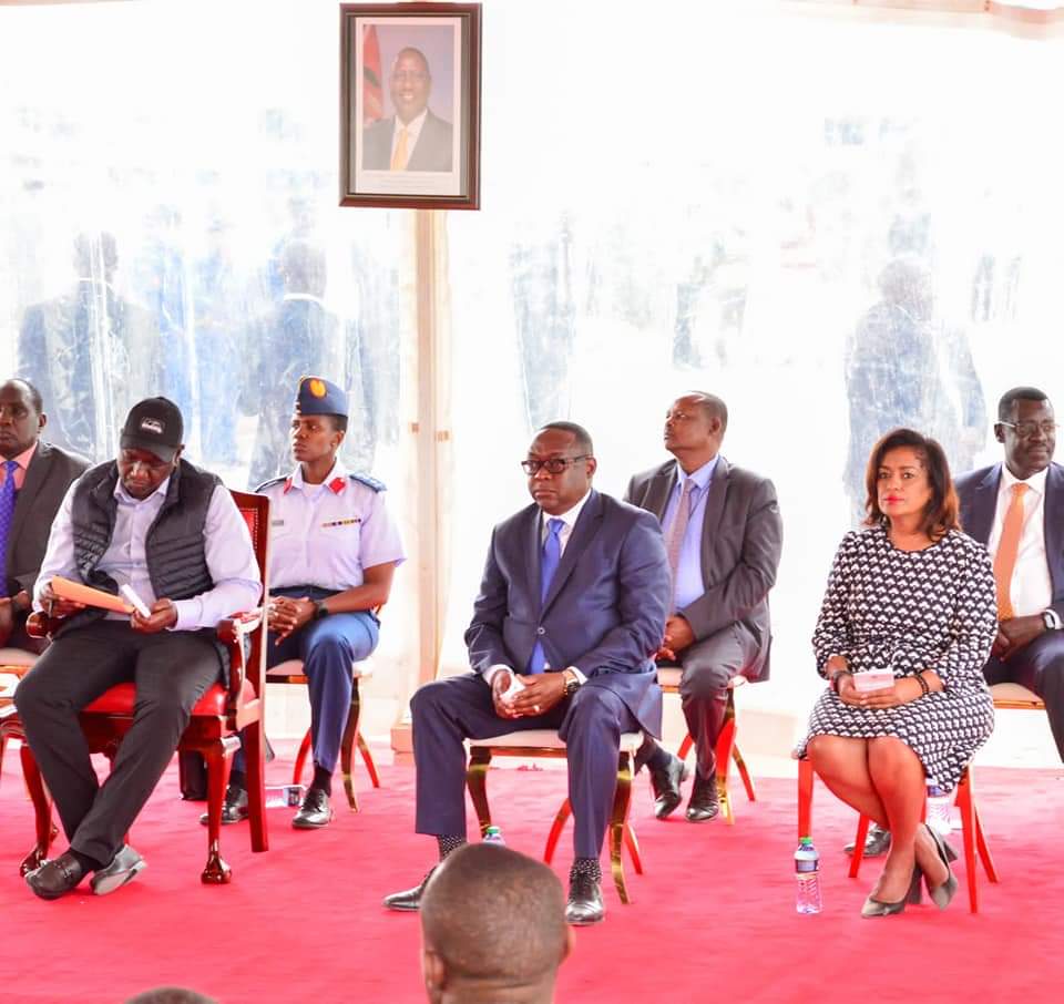 JNjorogeMuchiri's tweet image. This project is a great milestone towards restoring our people's dignity besides changing Nairobi's economic landscape.
A bedsitter will cost 3,000/=, one bedroom 5000/= and 2 bedroom will cost 6,500 with the tenants eventually owning the houses after 20yrs.
#MakingNairobiWork