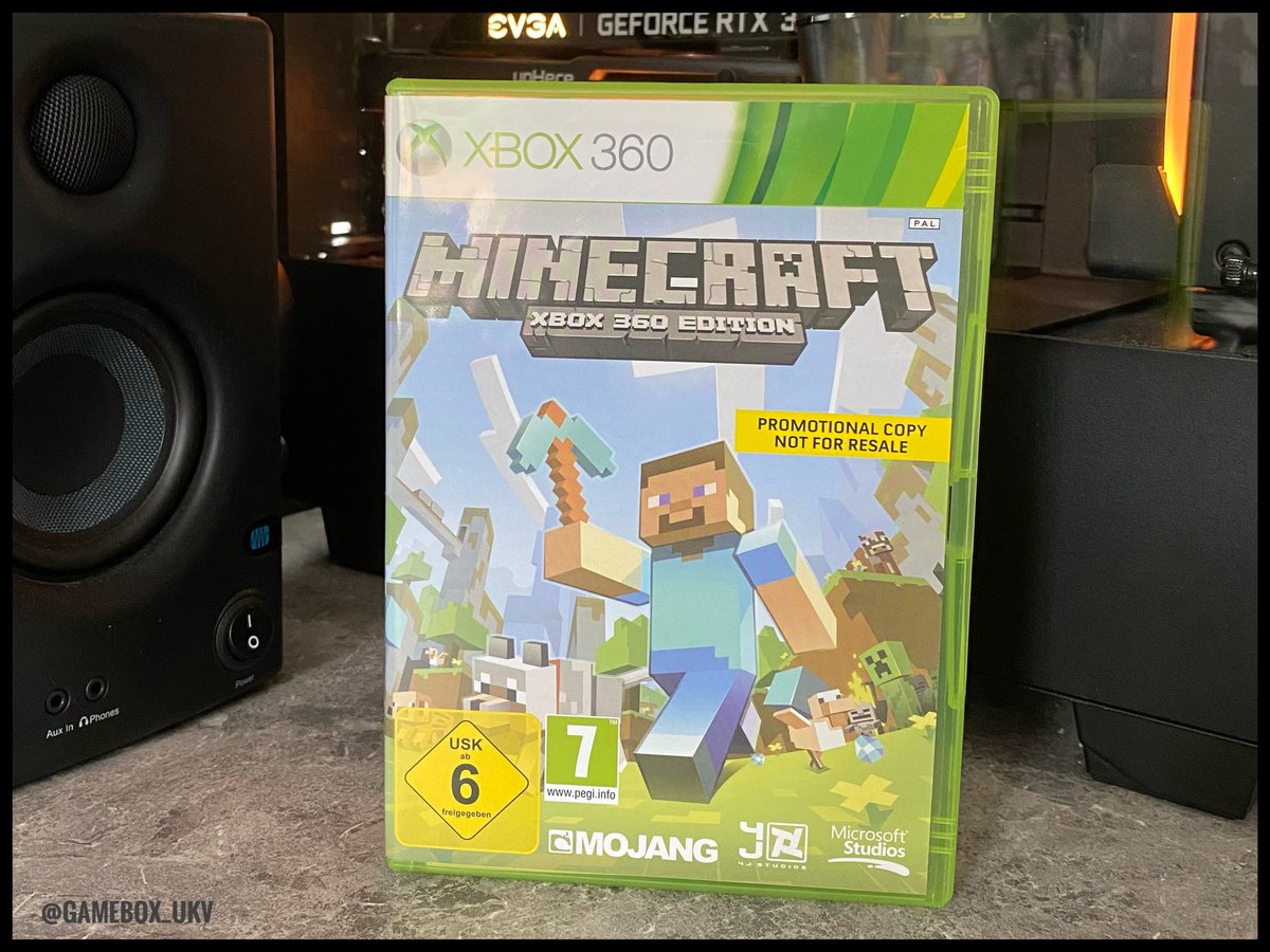 GameboxUkv's tweet photo. A new Promotional copy arrived to day. I didn’t know this one existed as I’ve never seen a picture or heard of one before. Still I kept looking out for one.
#minecraft #xbox360 #promo #minecraft360 #xbox #promotional https://t.co/ba8JQLDFY1