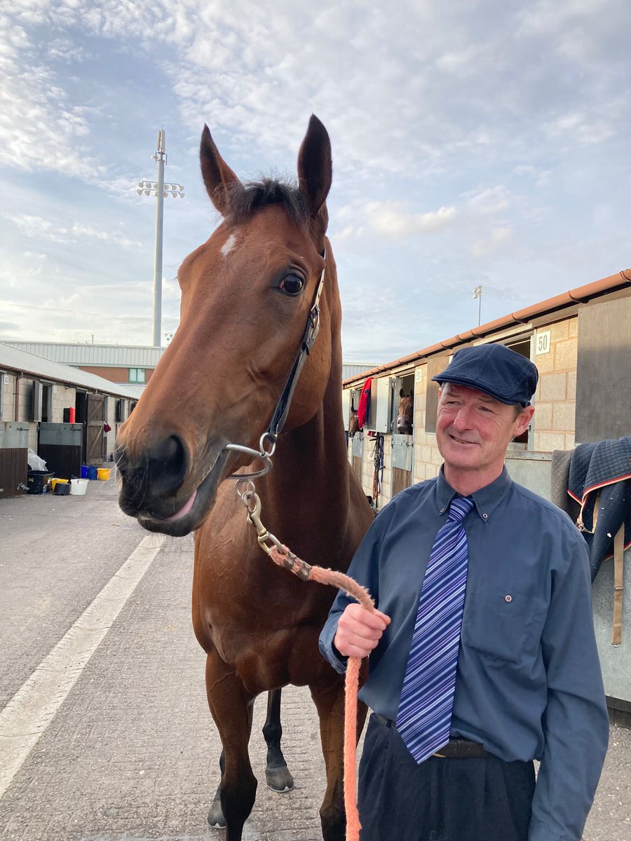 WKnightRacing's tweet photo. 🌟 WINNER 🌟

ARAB CINDER wins impressively at @WolvesRaces to break her maiden tag under in form jockey @Luke_Morris88! Well done to owners @bjsoceanside and her groom Pat! https://t.co/edo9YB9B5Q