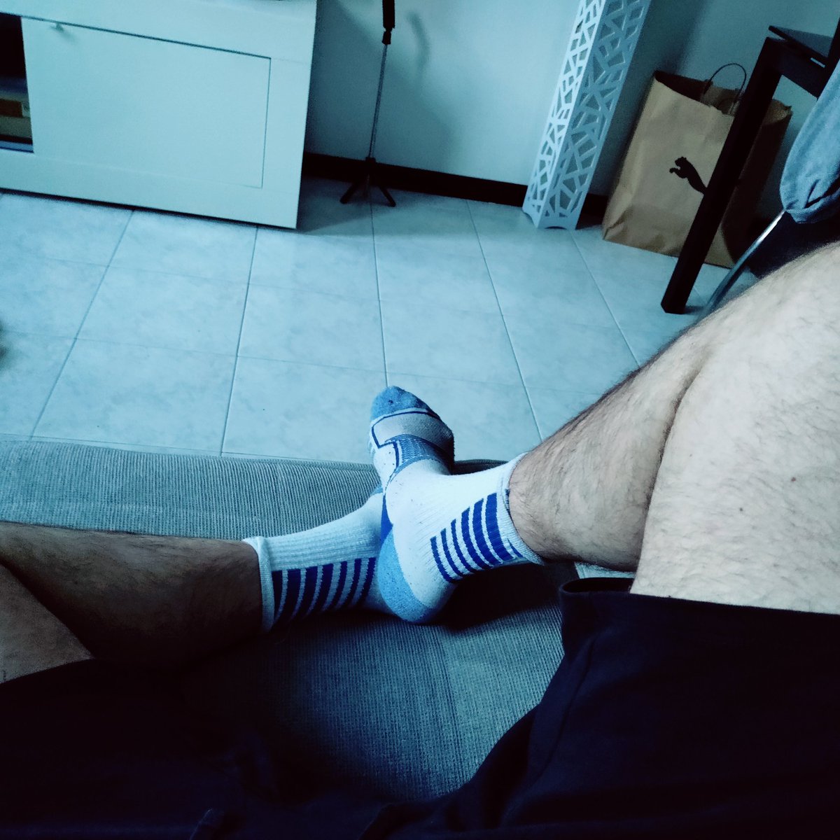 ffourty5's tweet photo. Sbrigati a togliermi i calzini 

#feet #paypig #findom #cashmaster #moneyslave #master #slave #kiffeur #feetfetish @alpha_amplifier @findominfluence @Rt4CashMaster https://t.co/3cNlhqMCJf