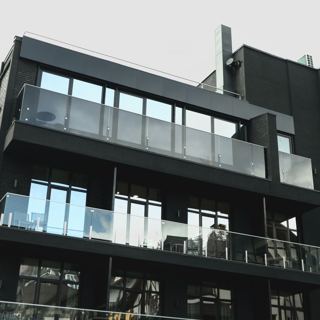 ALLUXE.ONE tweet media