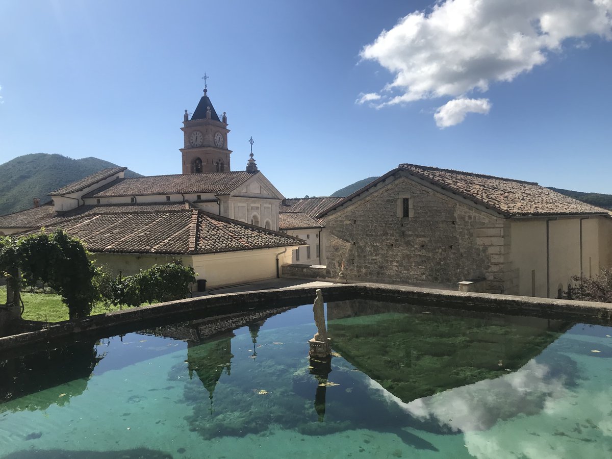 Viaggiatrice seriale tweet media