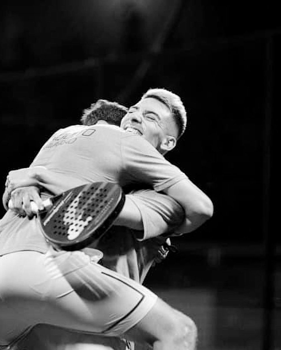 paquito_navarro's tweet photo. Todo principio tiene su final, y este es de los que duelen. 
Cuando quedamos para jugar juntos supe que podríamos hacer grandes cosas, pero no imaginé que encontraría una persona extraordinaria. 
A nivel resultados, me quedo con los 5 títulos conseguidos y numerosas finales https://t.co/8SVW674SRn