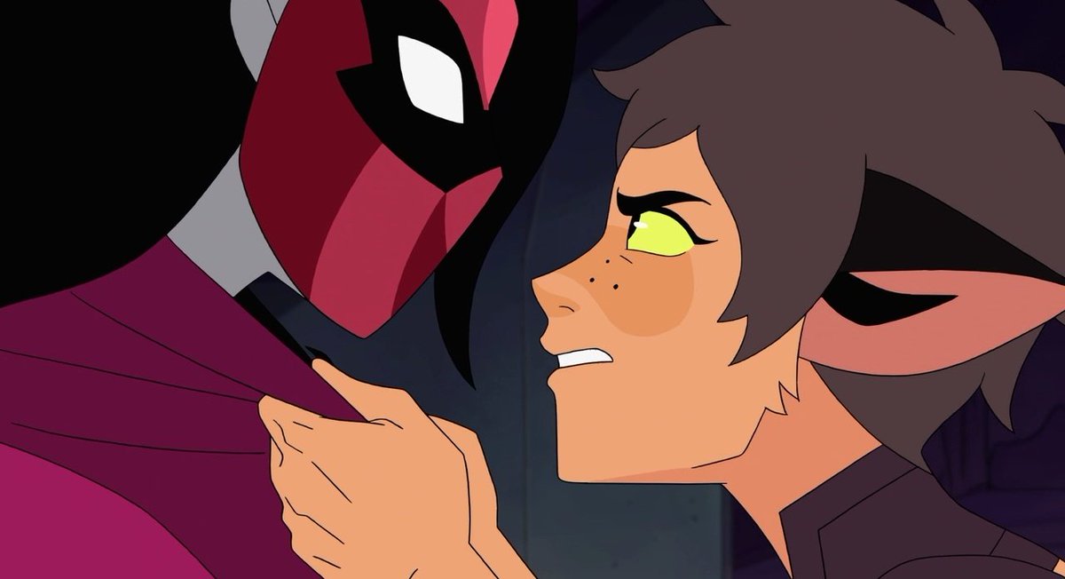 girl_withdragon's tweet photo. I love how determined catra got to save adora, she was ready to do whatever to save her https://t.co/5qTnqEJ9Q0