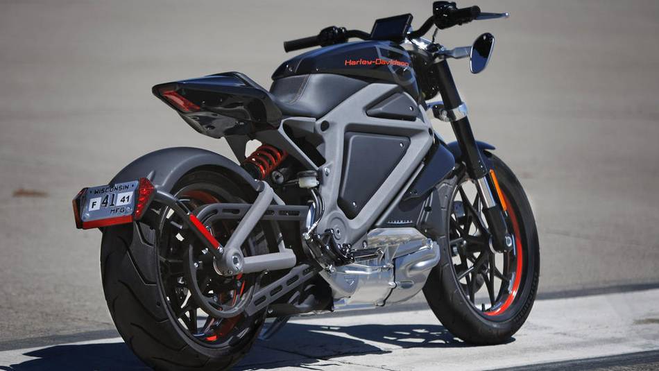 ElectricVNews's tweet photo. Electric motorcycle brand Livewire stock surges after merger
𝙎𝙚𝙚 𝙝𝙚𝙧𝙚 >> https://t.co/L7y4n6n6dP <<

#electricmotorcycle #electricvehicles #livewire #HarleyDavidson https://t.co/7Gz1csH0Q9
