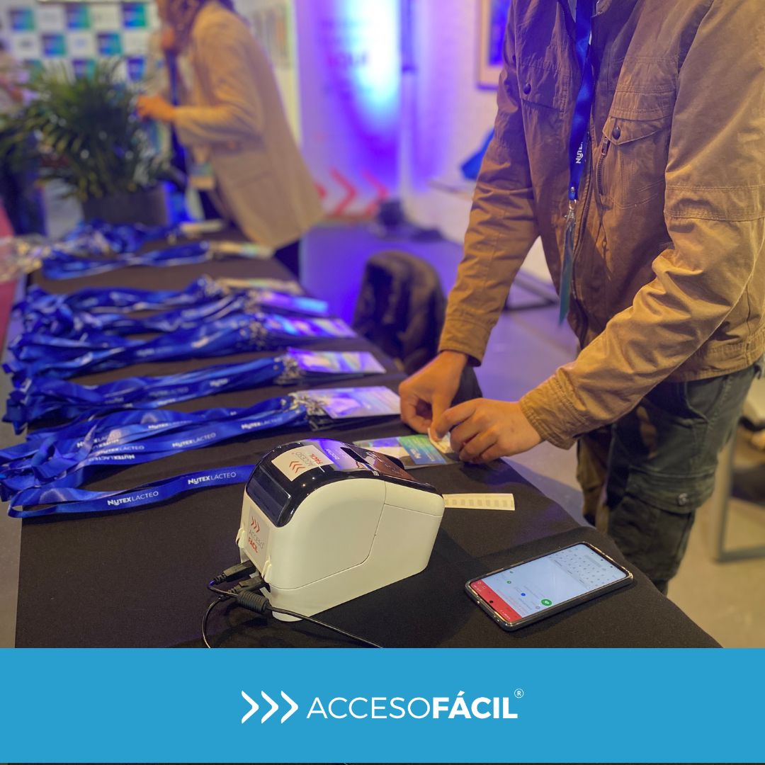 AccesoFacil's tweet photo. Primer Congreso de Lechería 🐮.
Participantes y expositores tuvieron la oportunidad de disfrutar una jornada social donde compartieron sus conocimientos y experiencias. 🤝🤩💯 .
Gracias a los organizadores por confiar en nosotros #junacomunicacion y #nutex.uruguay https://t.co/5qzfotLwiC