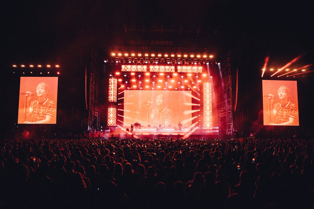 LTHQOfficial's tweet photo. Milan. #LTWT. https://t.co/8uLjOPMoM6