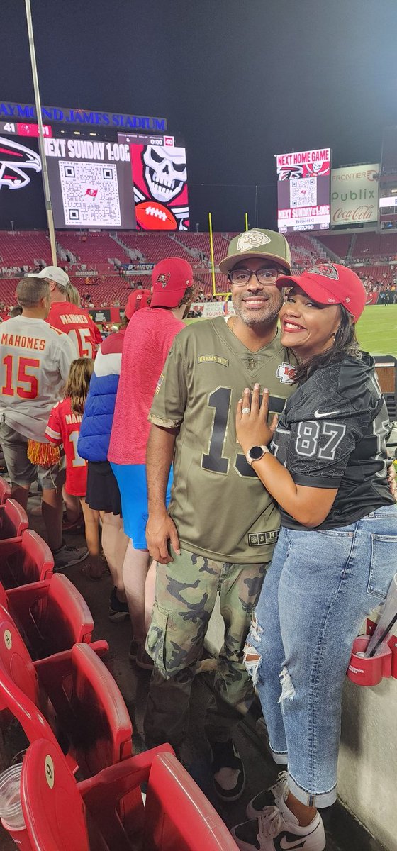 The_She_IO's tweet photo. @StoneColdJones @tkelce @PatrickMahomes Thanks for a hell of a show!!! https://t.co/q3IAuK6O81