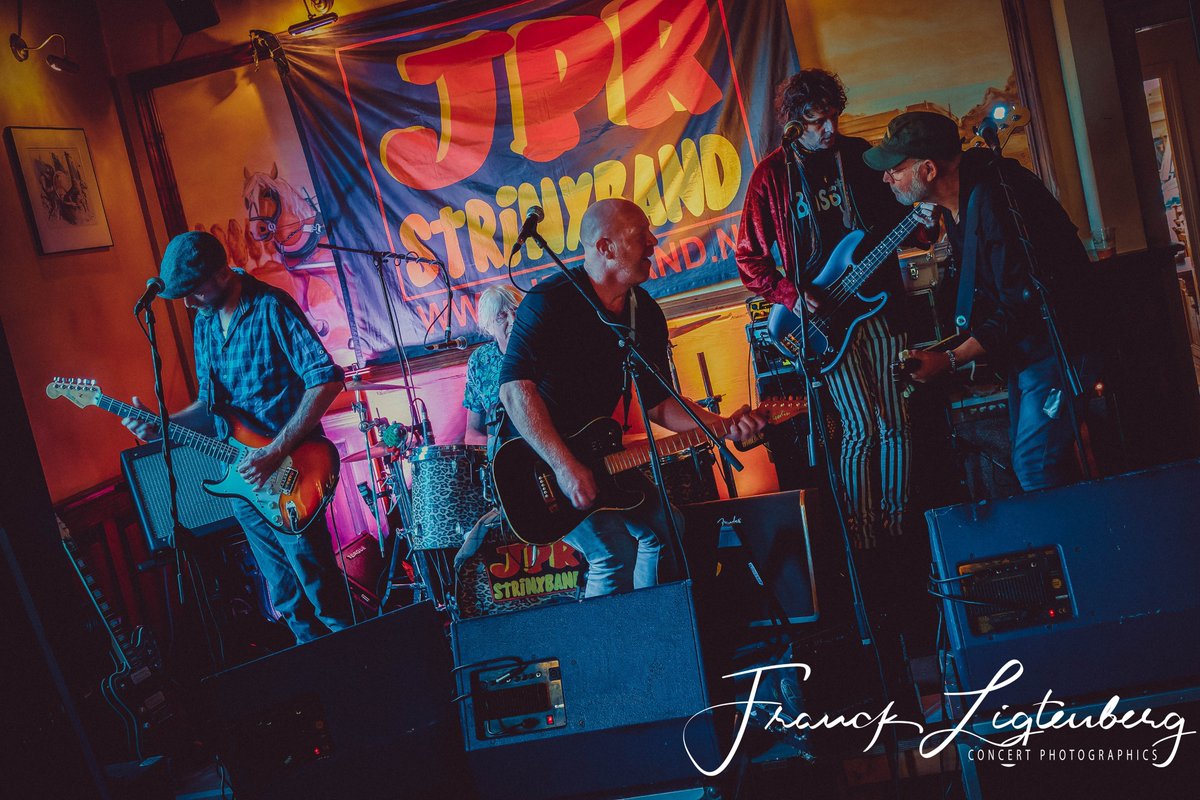 FranckLigtPics's tweet photo. Little Impression ....JPR Strinx Band  Live at Wapen van Baak ( Baakse Kermis )...

#tour #musicians #musiclife #stage
#festival #concertphotography #popmusic #vocals  #gig  #liveband #liveperformance #jprstrinxband #baaksekermis https://t.co/0nuTJASDe3