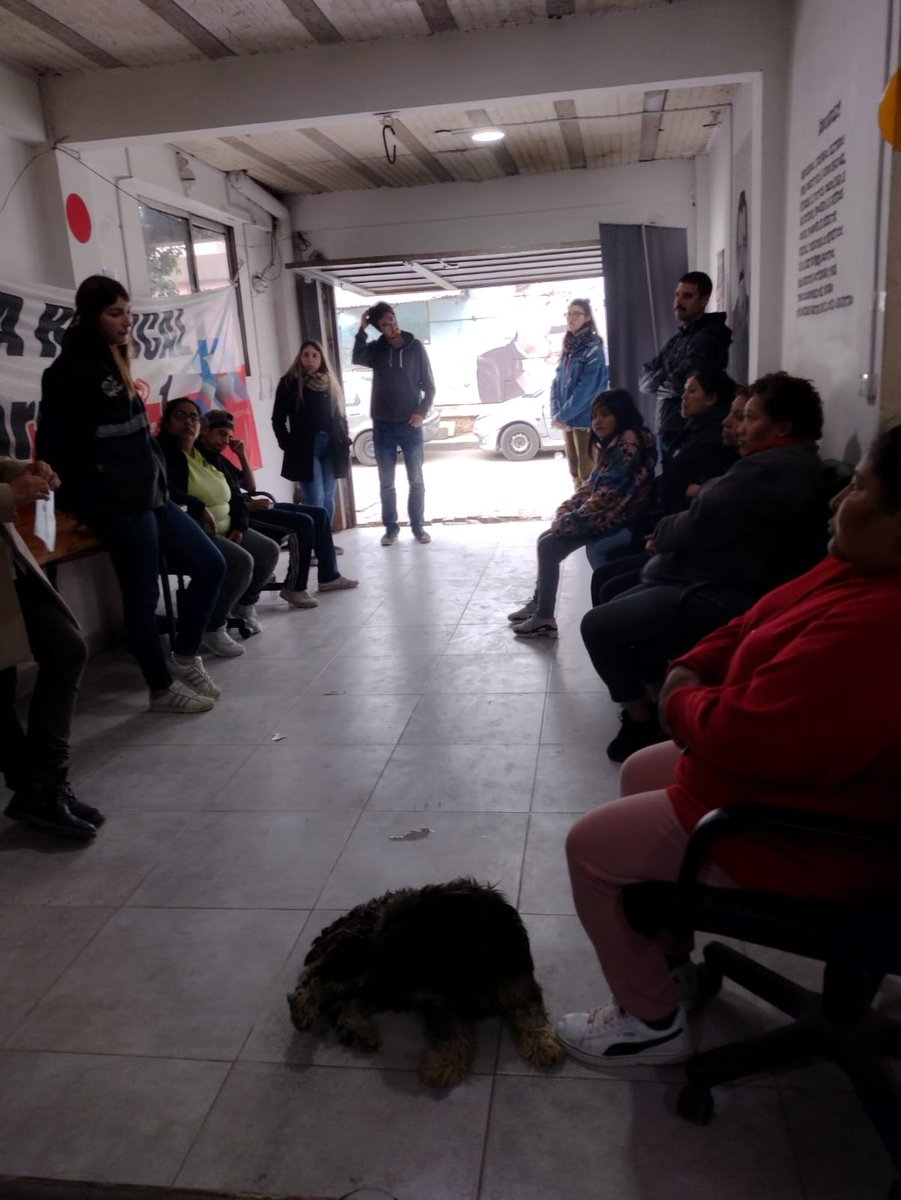¡Seguimos trabajando! Nos encaminamos hacia el mejoramiento de viviendas en el Barrio Ferroviario de viviendas en el Barrio Padre Carlos Mugica (ex-Villa 31) con la Unidad de Proyectos Especiales “Urbanización Barrio Padre Carlos Mugica” (GCBA)
 
<a href="/tomas_galmarini/">Tomas Galmarini</a>
<a href="/MariaMigliore/">María Migliore</a>