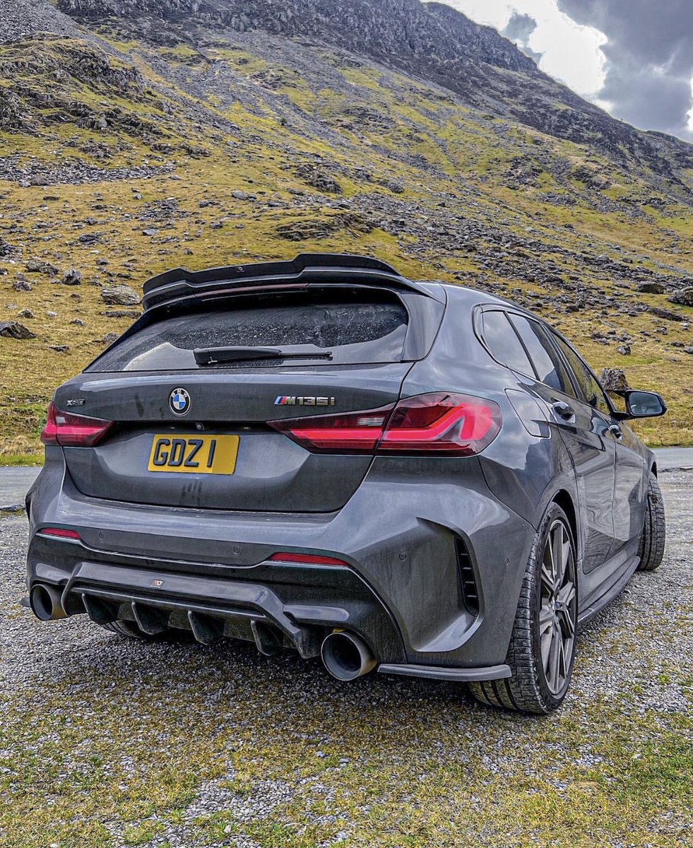carpxrnpicx's tweet photo. BMW M135i https://t.co/oGt1AOotnV