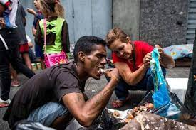 RafaelFontana's tweet photo. Eu me recuso a acreditar que 57 milhões de brasileiros querem viver como os venezuelanos. https://t.co/8XjACYr0Ge