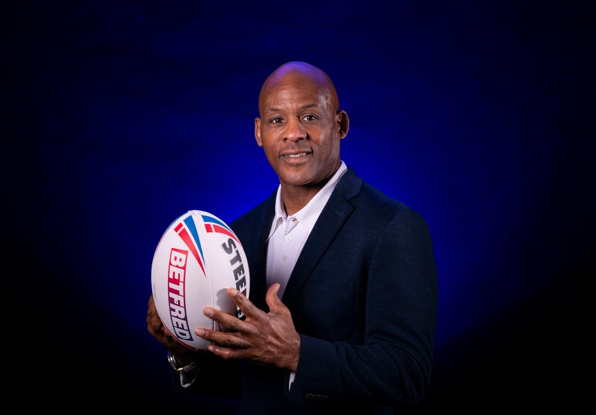 I loved watching Rugby League growing up in the late 80's/early 90's & Ellery Hanley was definitely responsible for that 👊🏾❤️

He played in a Wigan side that was INCREDIBLE to watch. One of the best players I have ever seen play the game 🏉

#ElleryHanley #BlackHistoryMonth
